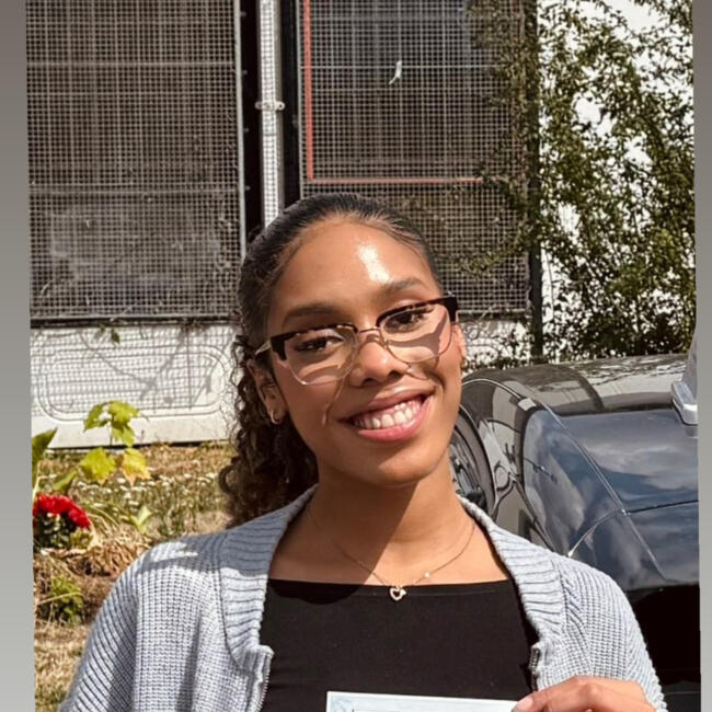 Babysitter in Manchester: Dolores