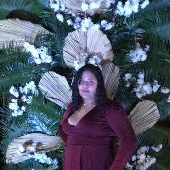 Babysitter in Garanhuns: Ana