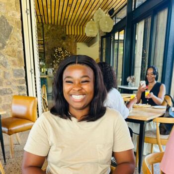 Nanny Pinetown: Philile