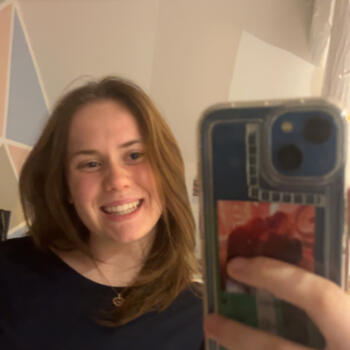 Babysitter in Letterhoutem: Zoë