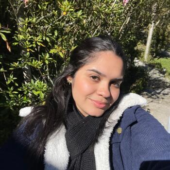 Babá em Petrópolis: Lívia