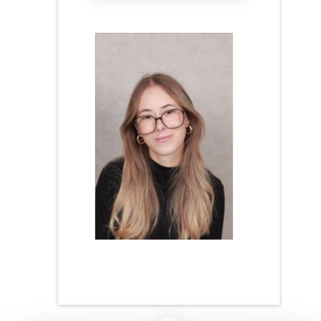 Babysitter in Angers: Alice