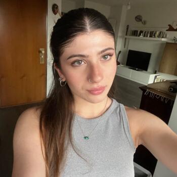 Babysitter in Matera: Nora