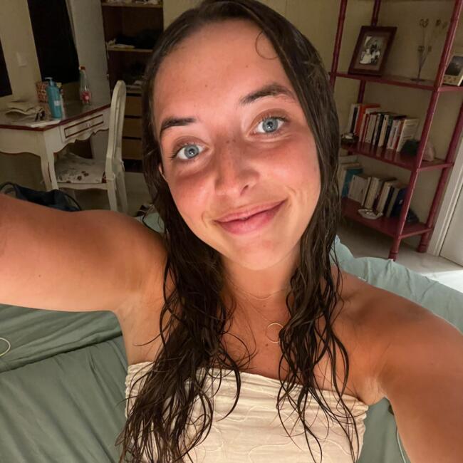 Babysitter in Brussels: Méliné