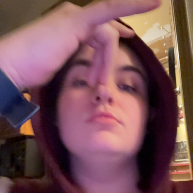 Babysitter in Lindsay: Emily
