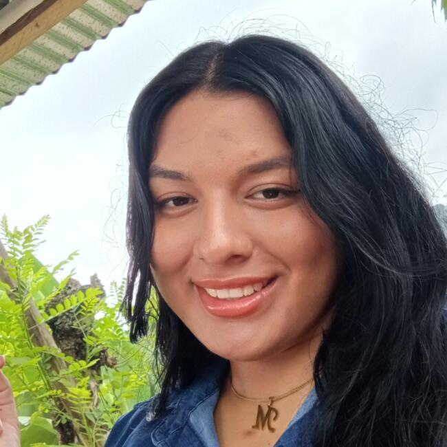 Babysitter in Cuenca: Emily