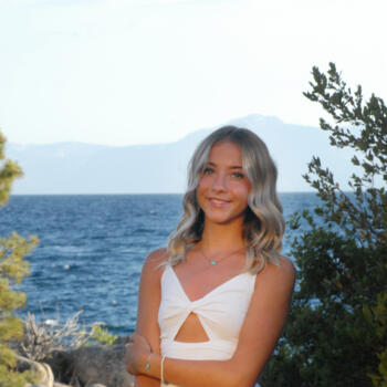 Babysitter in Tempe: Amalie