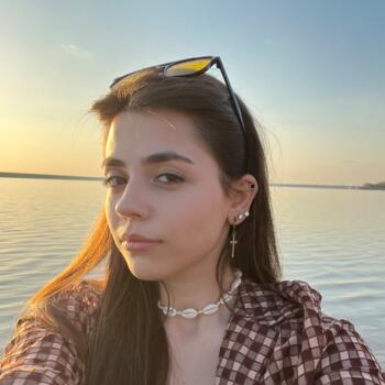 Bonă în Iași: Selina