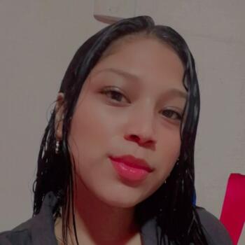 Niñera en Eloy Alfaro: Melany