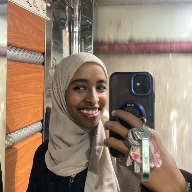 جليسة أطفال في الجيزة: Eman