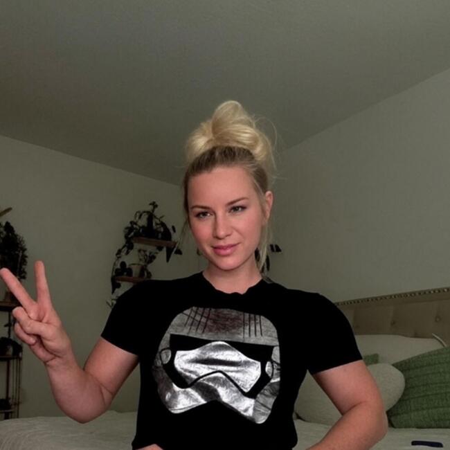 Babysitting job in Redford: Theresa