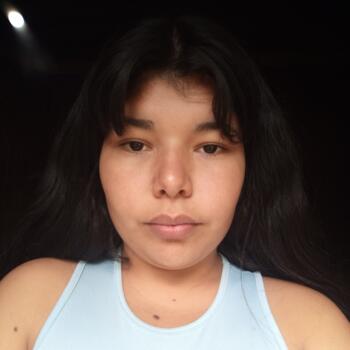 Babysitter Puerto Eldorado: Jeniffer