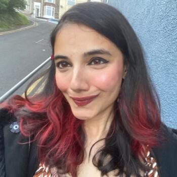 Babysitter Swansea: Khushali