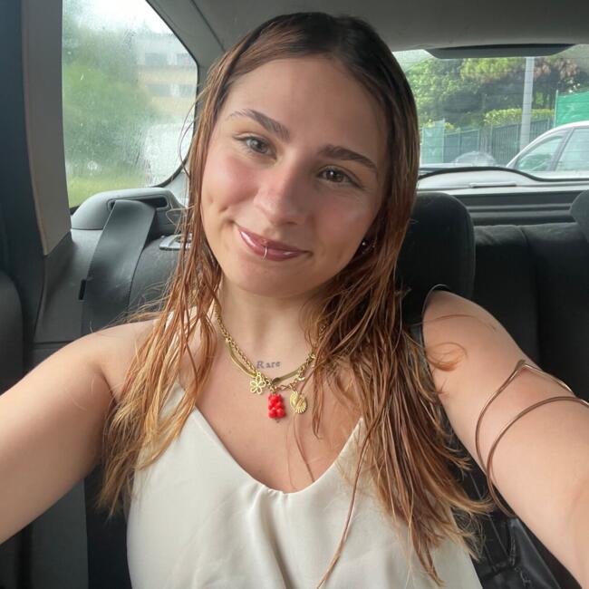 Babysitter in Ponta Delgada: Joana
