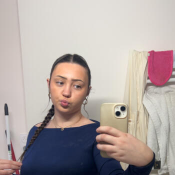 Babysitter Auxerre: Alisson