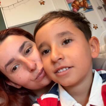 Babysitting job in Villemeux-sur-Eure: Tania