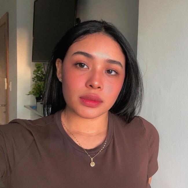 Babysitter in Pantanal: Yulisa