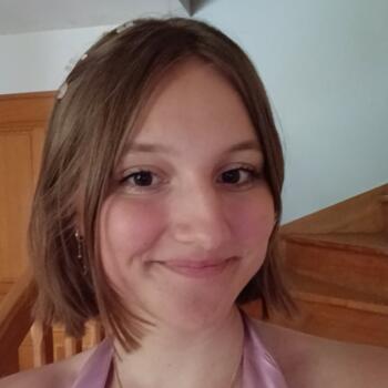 Babysitter in Guipavas: Julie