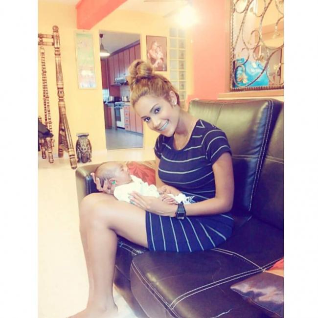 Babysitter in Singapore: Dash