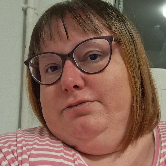Babysitter in Fribourg: Amanda