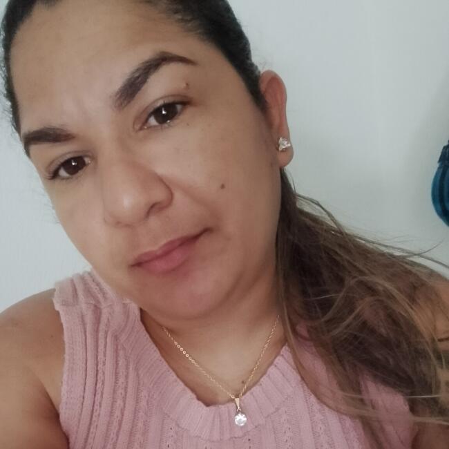 Babysitter in Fortaleza: Luana