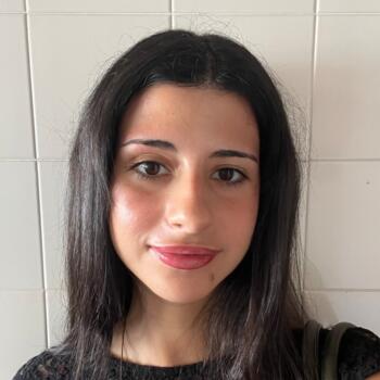 Babysitter em Lisboa: Carolina