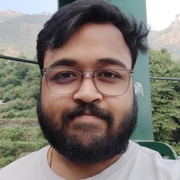 दिल्ली में बेबीसिटर: Kaustubh