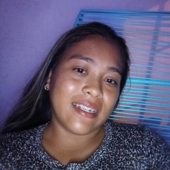 Babysitter in Montería: Ana