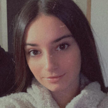 Babysitter in Lavelanet: Estelle