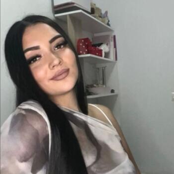 Nanny Seville: Noa