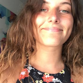 Baby-sitter in Nantes: Camille