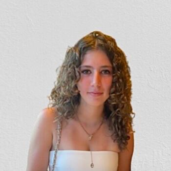 Babysitter a Santa Margherita di Belice: Leonie