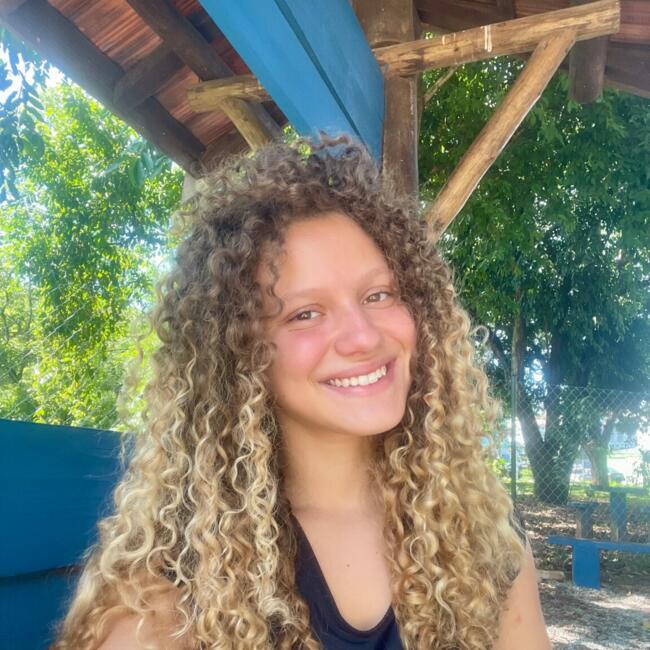 Babá em Valinhos: Isadora