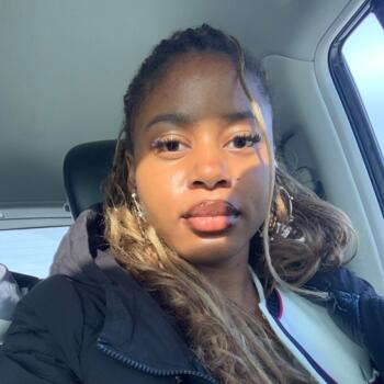 Babysitter in Gatineau: Faith