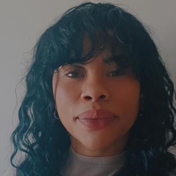 Barnevakt i Stepaside: Maria fernanda