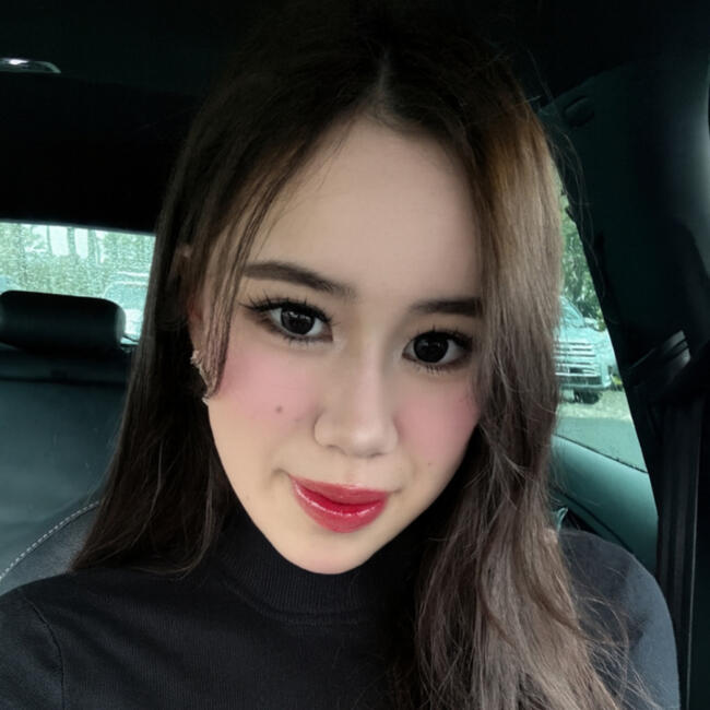 Babysitter in Sydney: Teagan