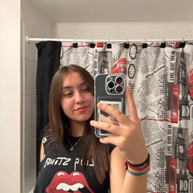 Babysitter in Lampa: Pía