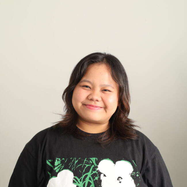 Babysitter in Singapore: Elizabeth