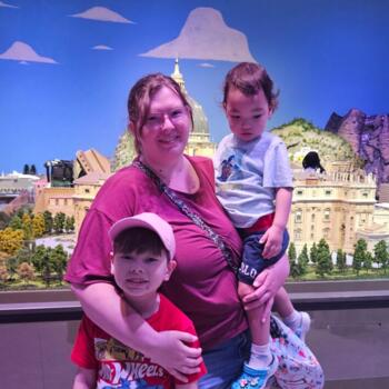 Babysitting job in East North Tampa: babysitting job Jacqueline