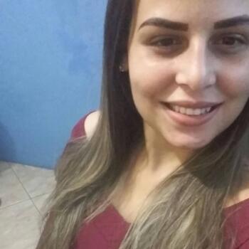 Babá Juiz de Fora: Viviane