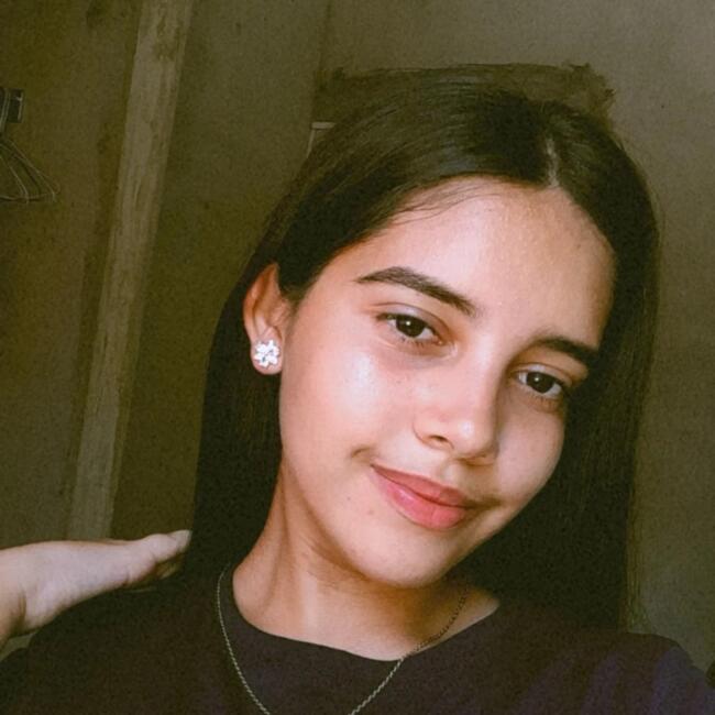 Babysitter in Anton Valley: Ambar