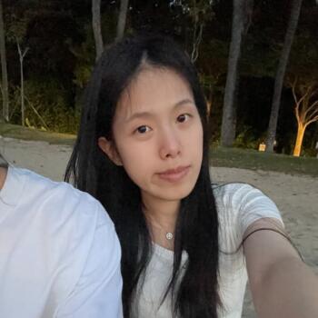 Babysitter in Singapore Island: Zixuan