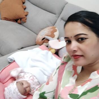 وظيفة جليسة أطفال في دبي: وظيفة جليسة أطفال Putul
