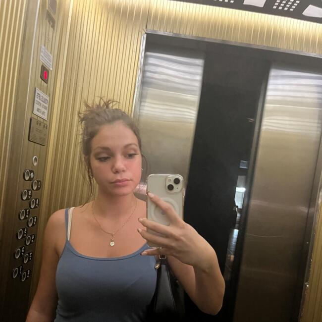 Nanny in Stróvolos: Nikoleta