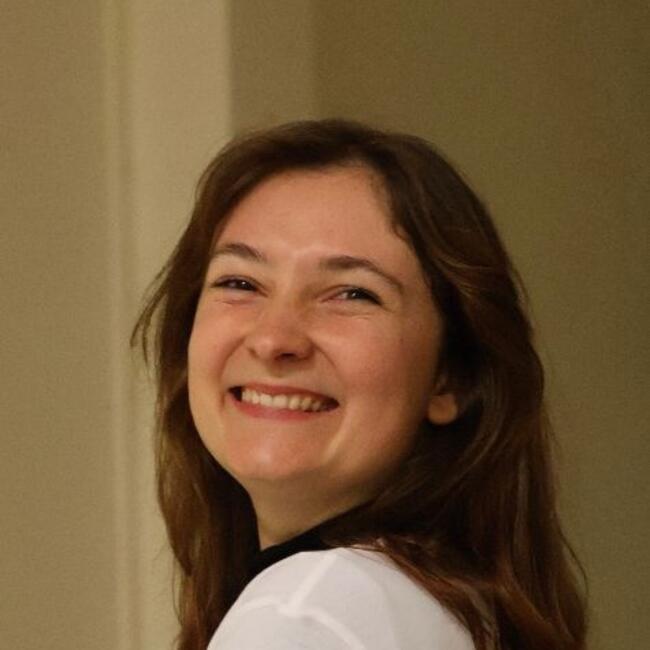 Babysitter in Avignon: Maely