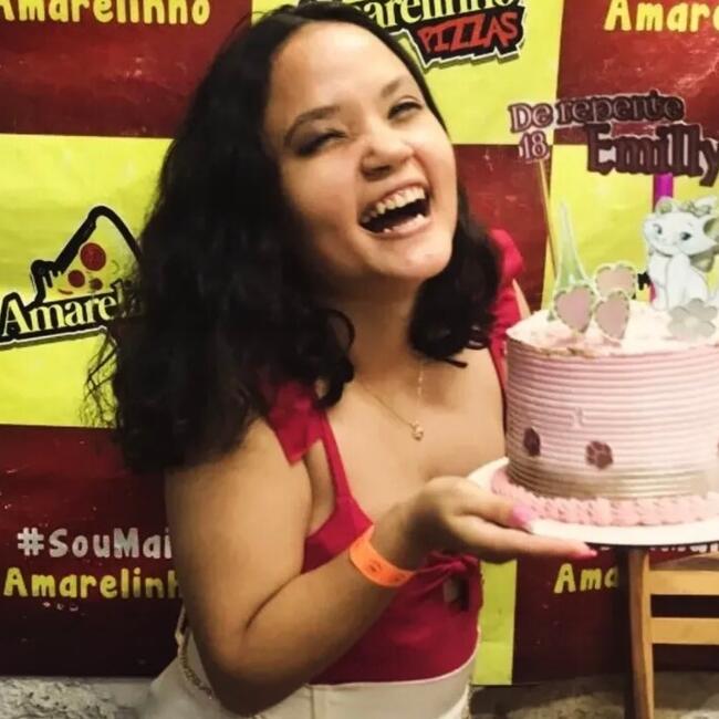 Babysitter in Parnamirim: Emilly