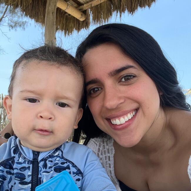 Babysitting job in Samborondón: Lorena