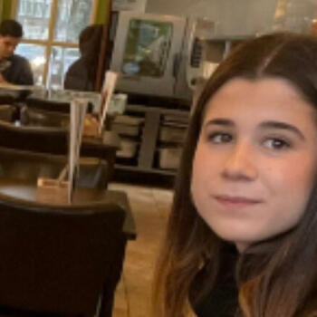 Babysitter in The Hague: Elena