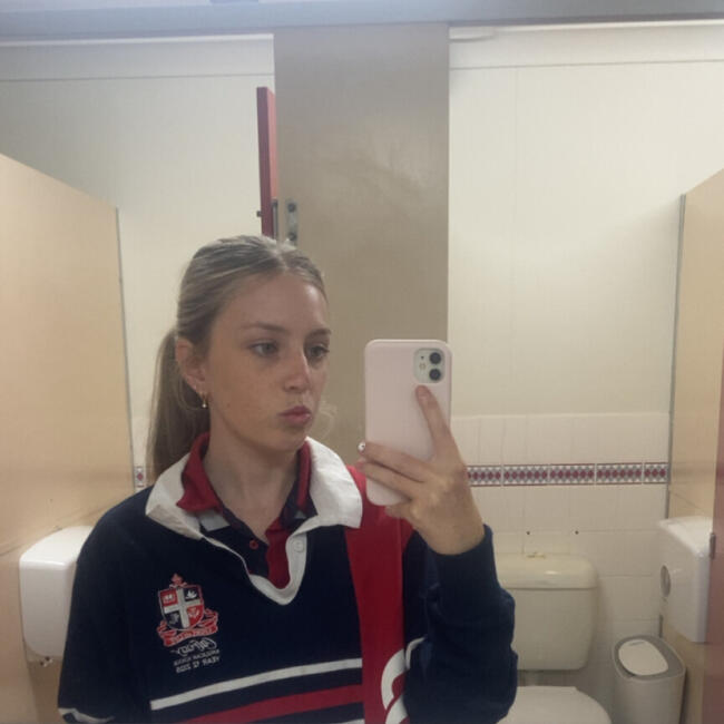 Babysitter in Tamworth: Hayden