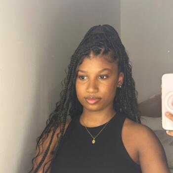 Babysitter in Almada: Kateline